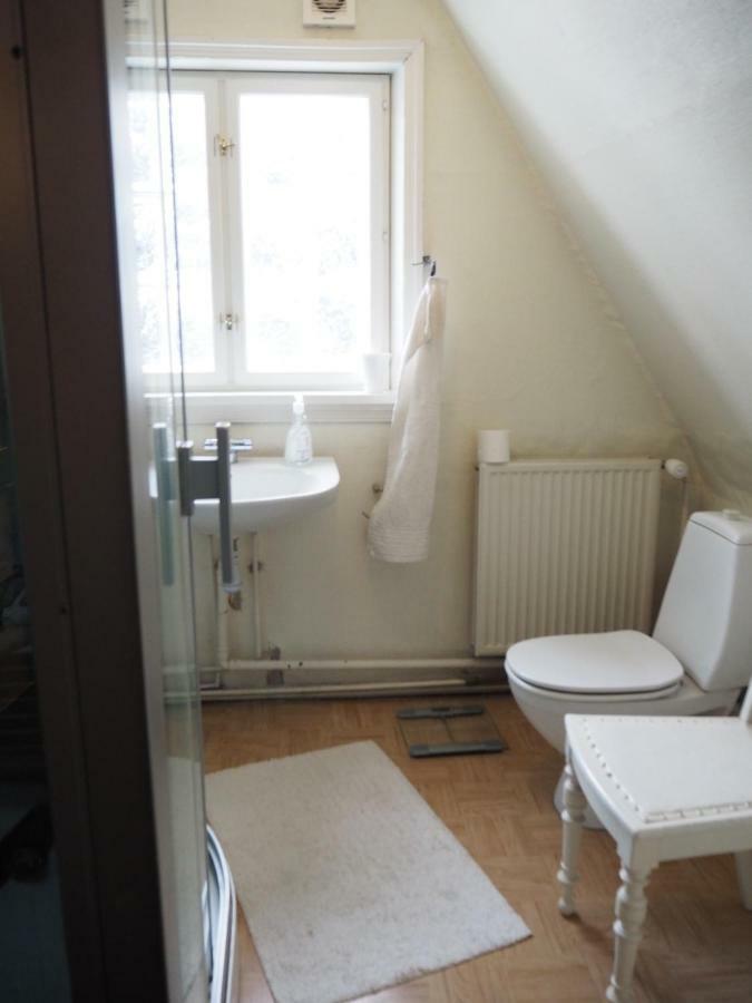 Aakirkeby Bed And Breakfast Esterno foto